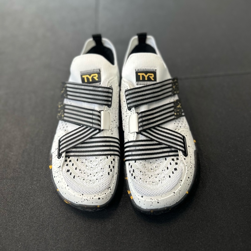 TYR DropZero Barefoot Trainer - White/Black
Size W8